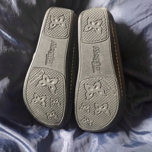 Alegria Paloma shoes in Winter Garden pattern, size 36 (US size 6) - Picture 3 of 3